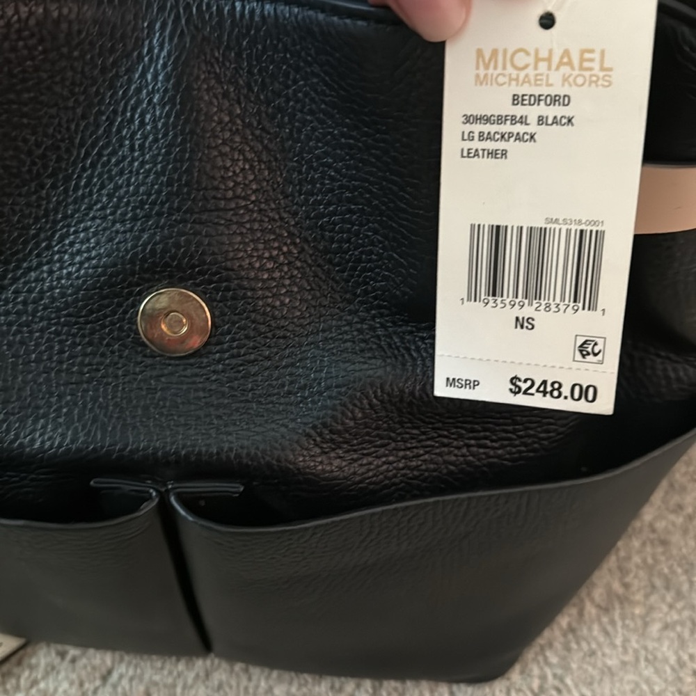 Michael Kors black backpack - Picture 5 of 6